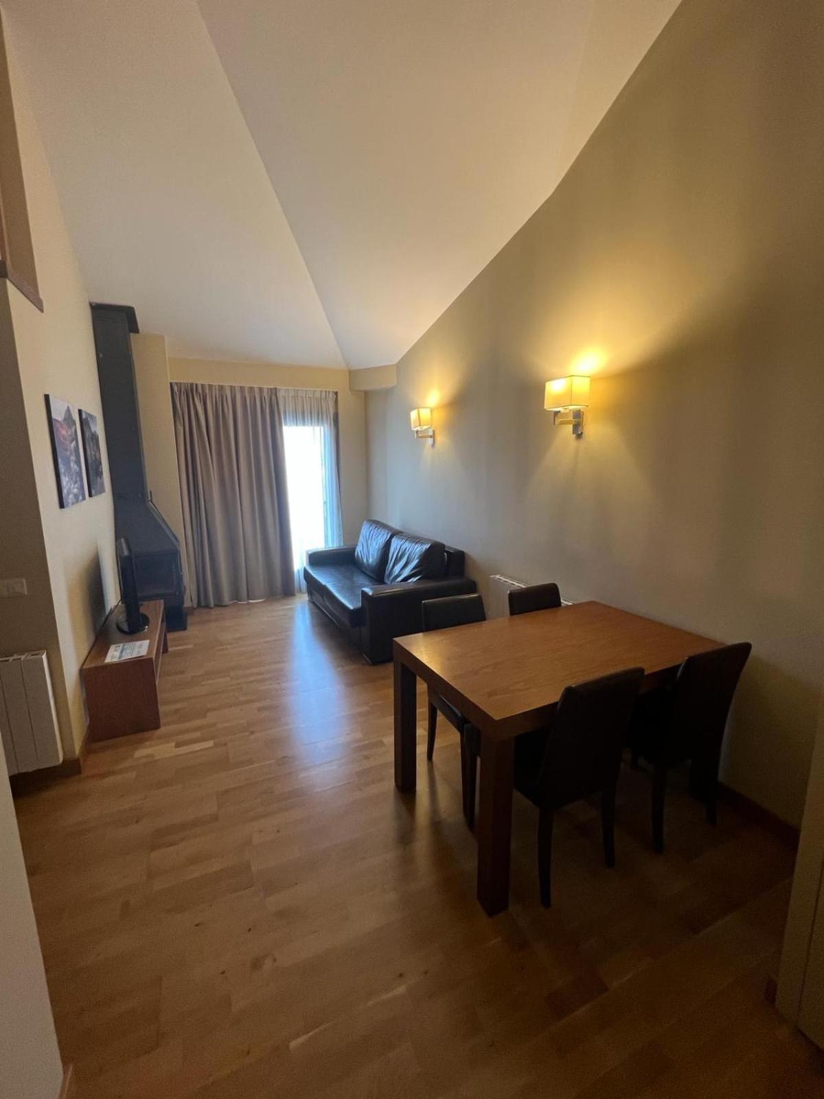 Residence Cerdanya Bourg-Madame Exterior foto